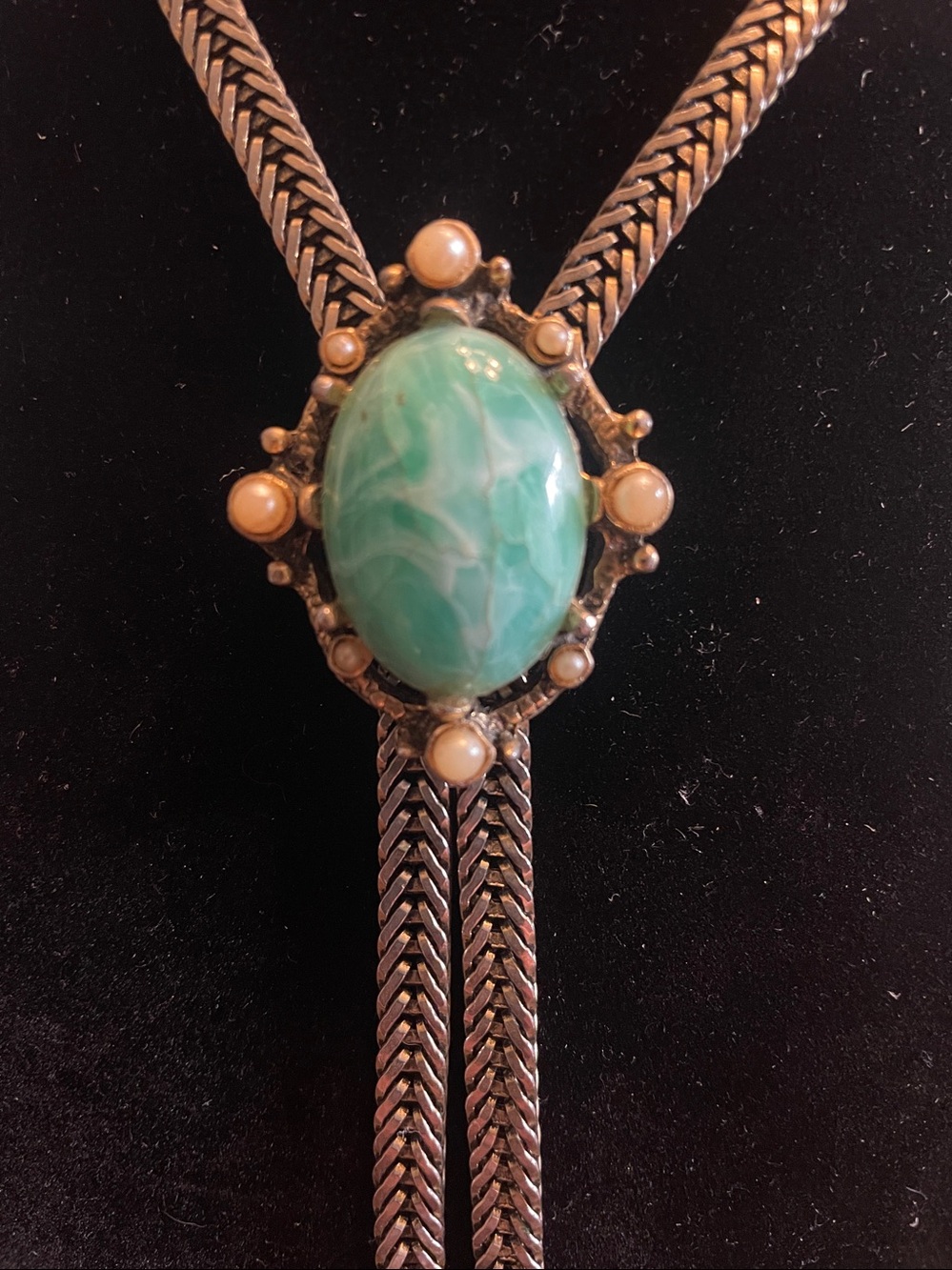 Vintage Mid Century Lady's Bolo Tie Slider Necklace Green Cabochon - Picture 2 of 6